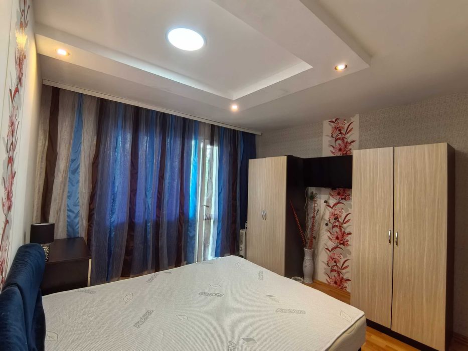 Продава се Тристаен апартамент в Плевен, Дружба 1 - 80 кв.м за 765 €/кв.м - Снимка #3