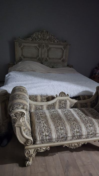 Мебель деревянная