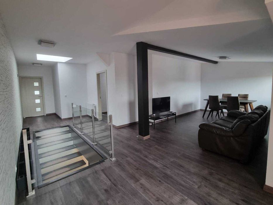 apartament de inchiriat