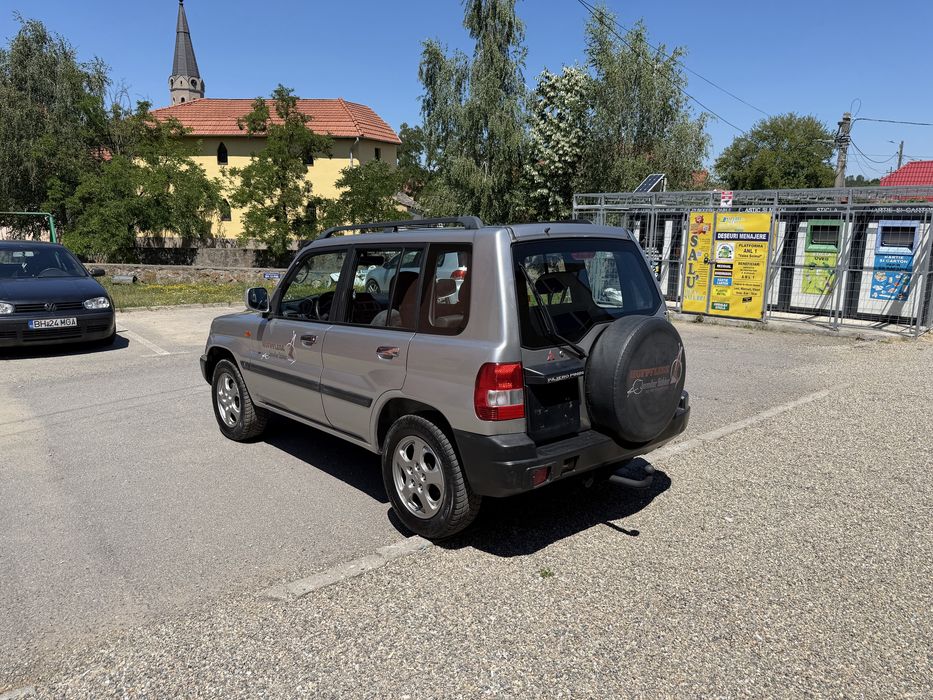 Mitsubishi Pajero Pinin - Super select