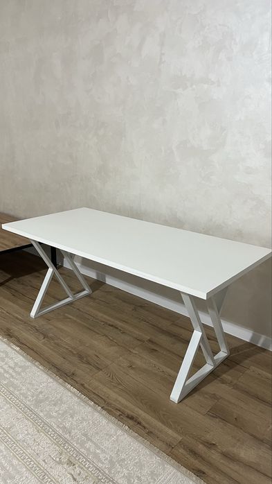 LOFT столдар бар!