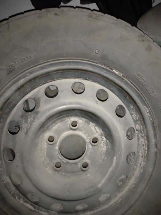 205/70R15размер покрышка с диском.