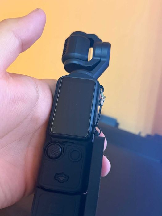 DJI Osmo Pocket 3 + Battery Handle + 2x SanDisk + много аксесоари
