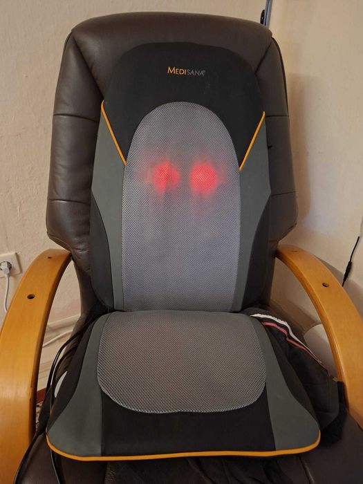 Husa scaun masaj Shiatsu Medisana MC 830 – funcționează perfect