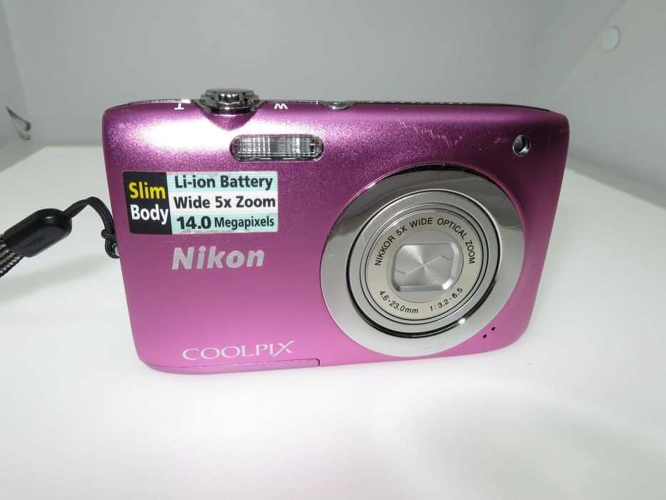 Nikon Coolpix S2600 розов ултра компактен фотоапарат, 14MP комплект