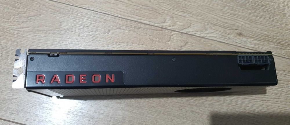 Vând placă video rx vega 56 turbo