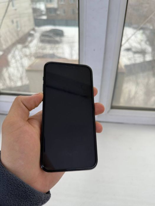 Продам айфон 12 про