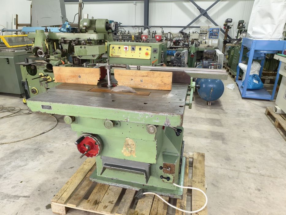 Циркуляр с карета + фреза. Трифазна.