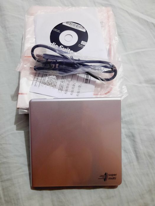 Unitate Optică Extern Hitachi-LG GP57ES40 Slim 8×, USB 2.0, Silver