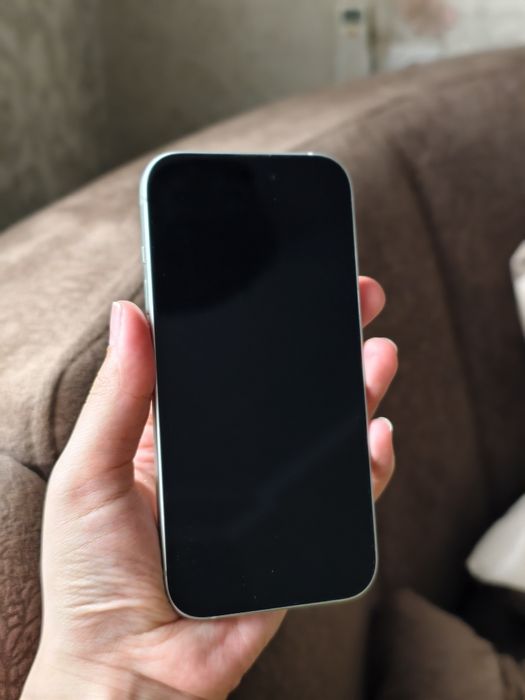 iPhone 15 Green 128GB