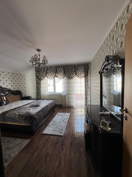 Casă – Slatina - Vedere 2
