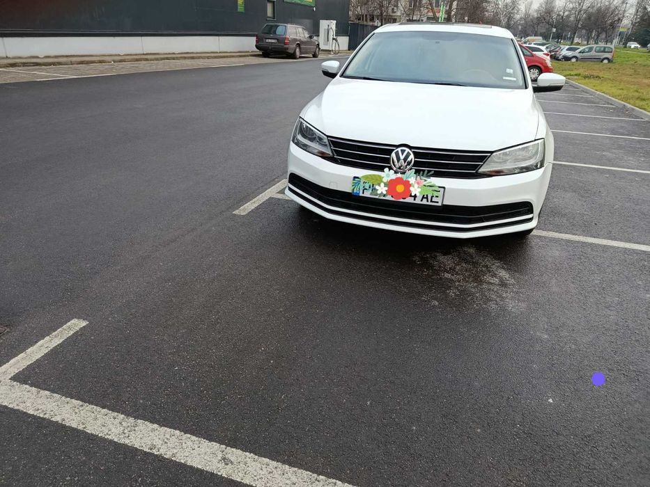 Автомобил Volkswagen Jetta