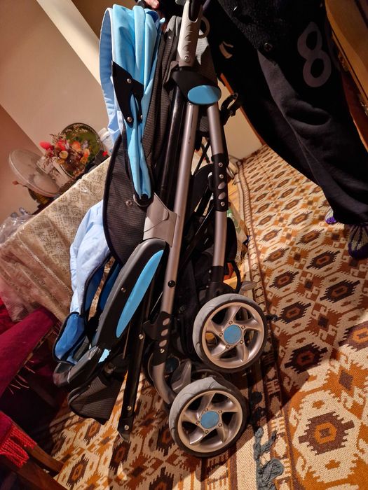 Бебешка количка Chipolino