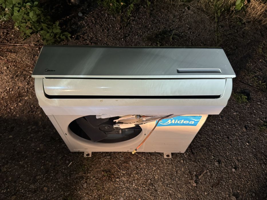 Климатик Midea за части