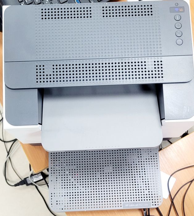 Принтер HP M211 dw