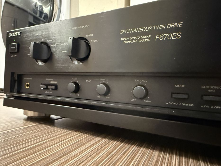 Sony TA-F670es Качествен стерео усилвател