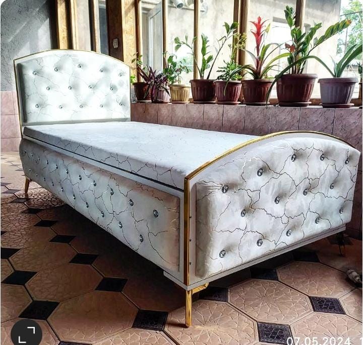 Кровать для дома