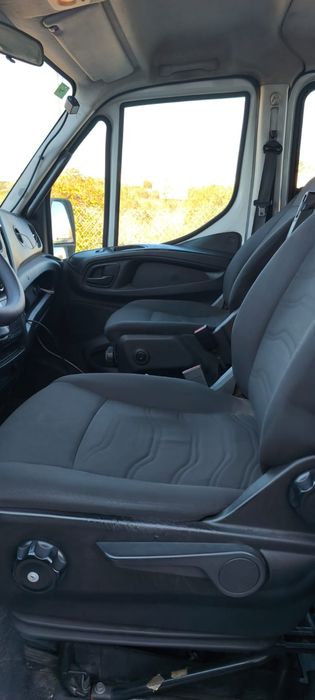 Iveco  Platforma Furculița