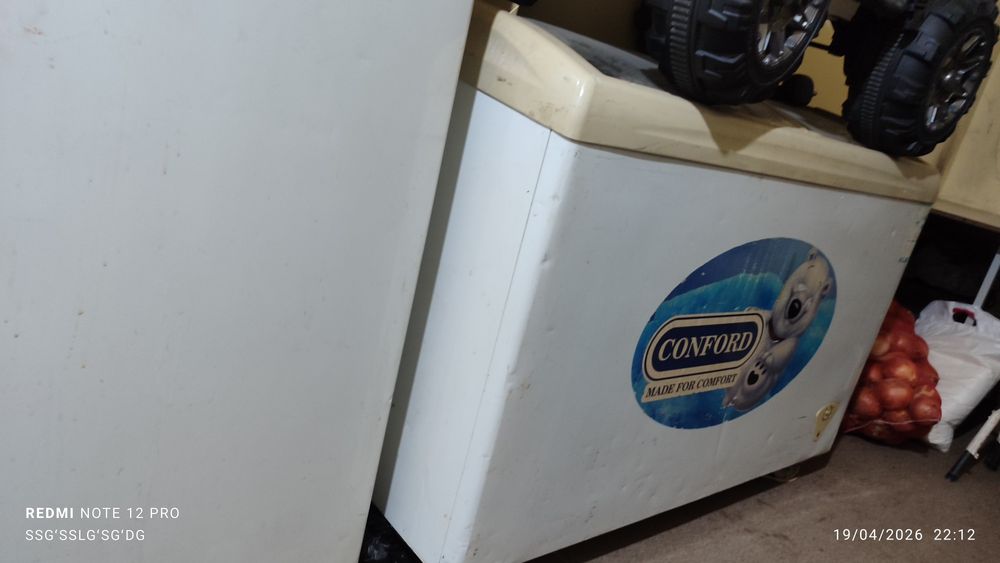 Kafe jixozlari bn sotiladi yuripturgan joy