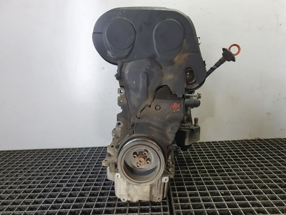 Motor complet fara anexe BKP Volkswagen Passat B6 (2005 - 2010) 2.0 tdi BKP