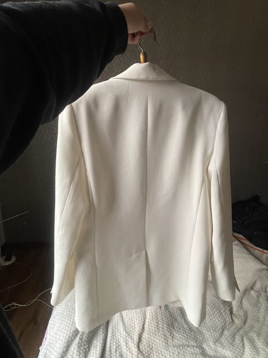 Пиджак Mango в идеальном состоянии