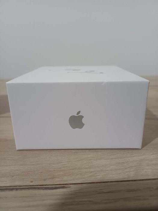 Airpods Pro 3  aproape noi