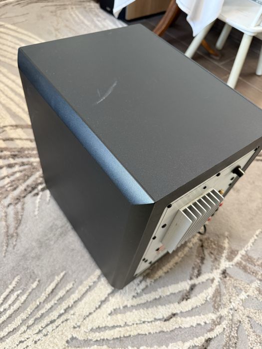 JBL 8” Subwoofer Активен SUB200/230