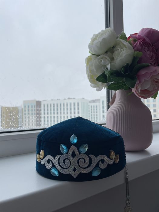 Қазақша ұлттық киім. Национальная одежда