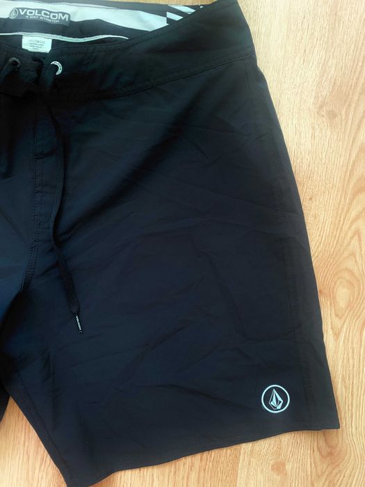 Мъжки шорти Volcom, Quiksilver, Hurley