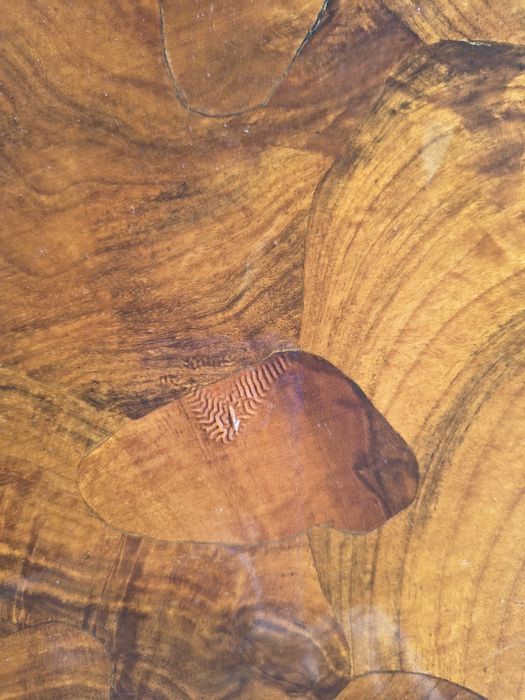 Красива и тежка маса