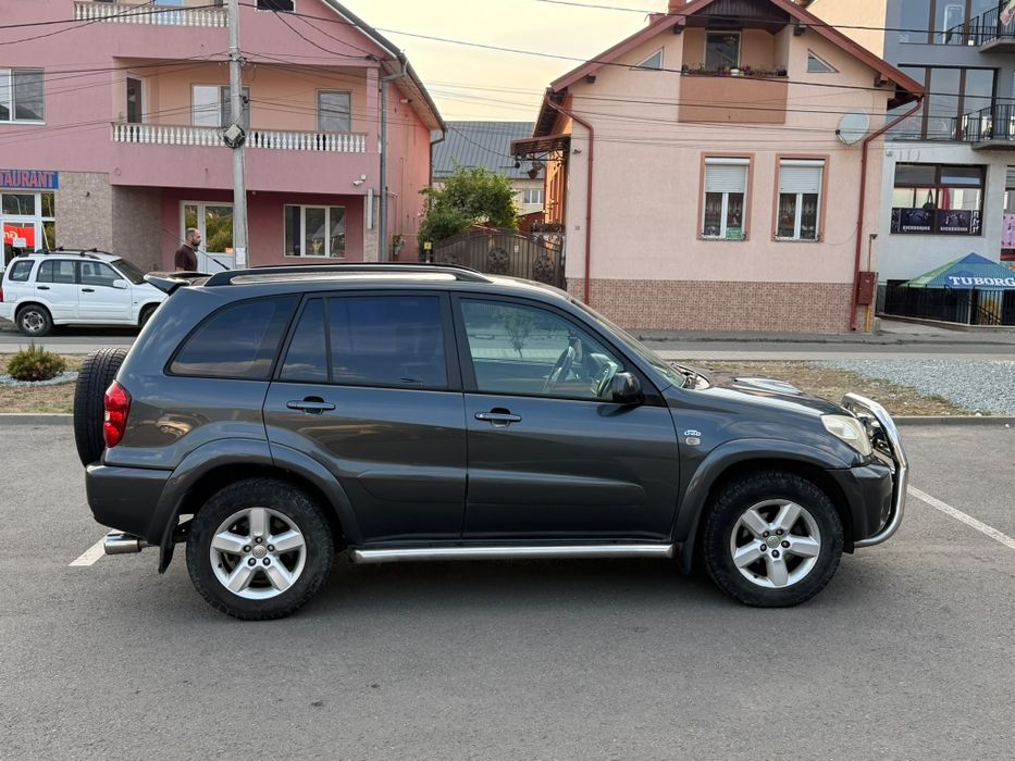 Toyota RAV-4 4x4 2.0 D-4D an 2005