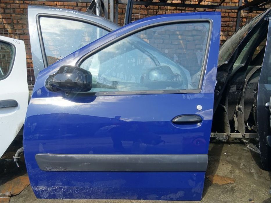 Vand Usa Fata Stanga Dacia Logan MCV din 2008 fara rugina fara lovituri