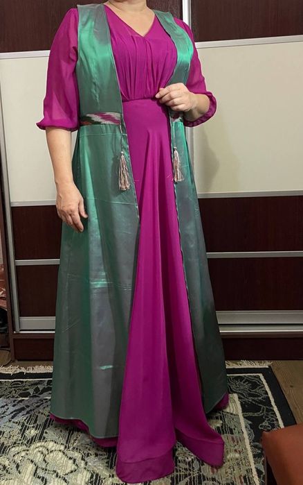 Красивое вечернее платье