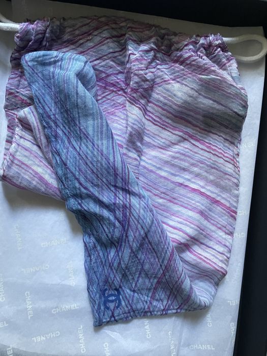 Esarfa originala Chanel