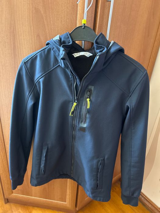 Яке пролетно есенно HM