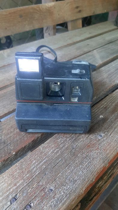 Продам фотоаппарат полароид.