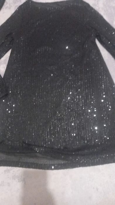 Платье с пайетками 8000тг