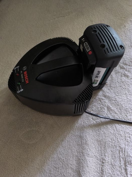 Încărcător Bosch AL 3640 CV+ Acumulator Bosch 36v-4Ah