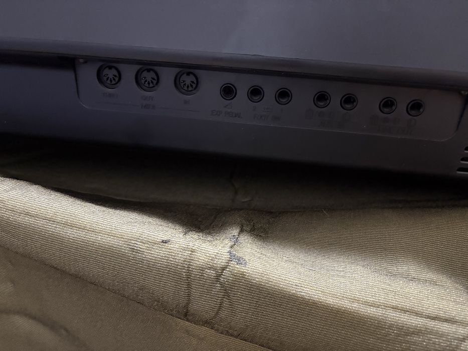 Orgă Technics KN 2000