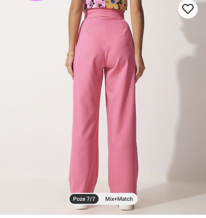Pantaloni roz largi