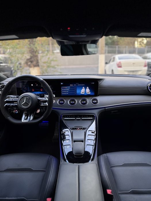 Mercedes Benz GT63s AMG