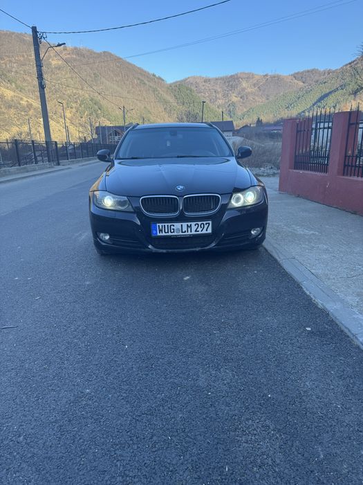 Bmw ser 318 d  143 cai euro 5 anul 2012 /6