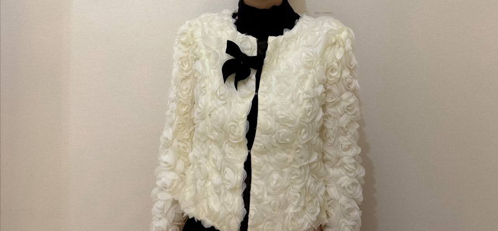 Двойка сатамын. Жаңа, киілмеген