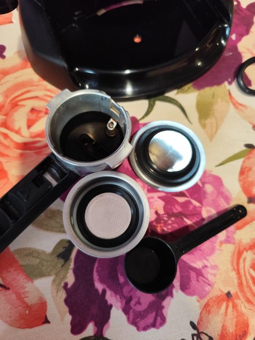 Кафемашина DeLonghi EC221.B