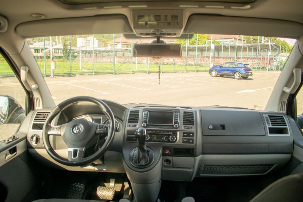 VW Multivan T5 facelift 2013