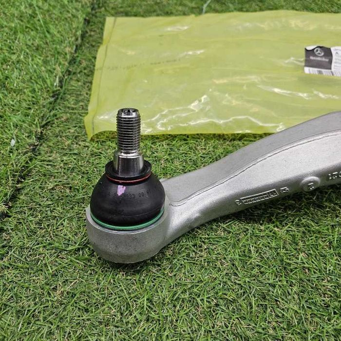 Рычаг продольный Mercedes E W212 перед. прав.