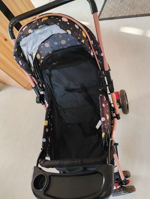 Бебешка количка нова