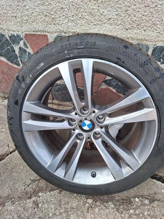 Джанти BMW Style 397 18 цола, 8J, ET 34. Летни гуми 225/45/18.