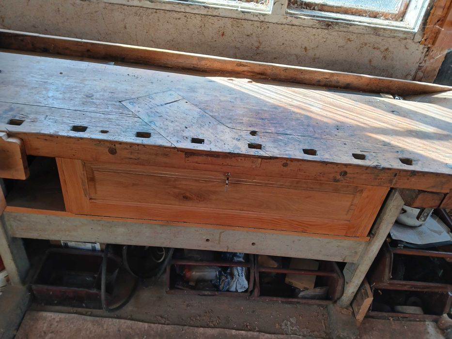 дърводелски тезгях
