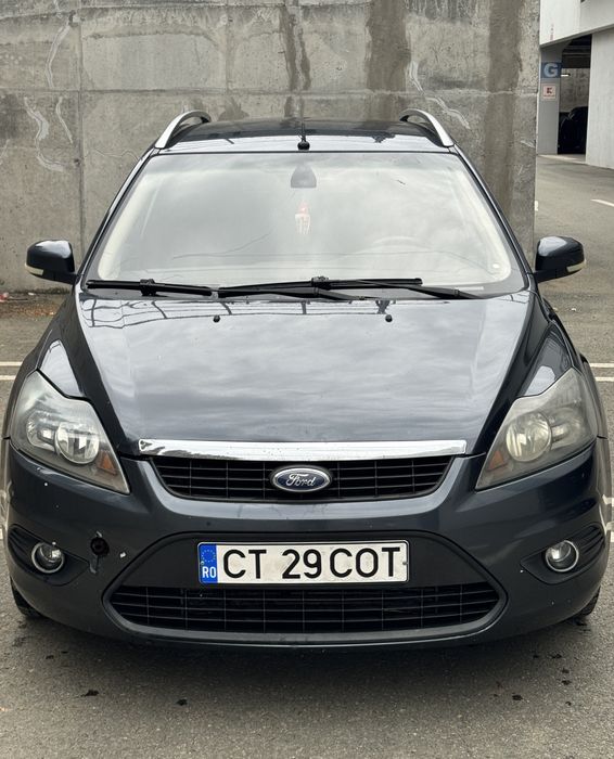 Ford Focus II Facelift Tournier model Ghia 2009